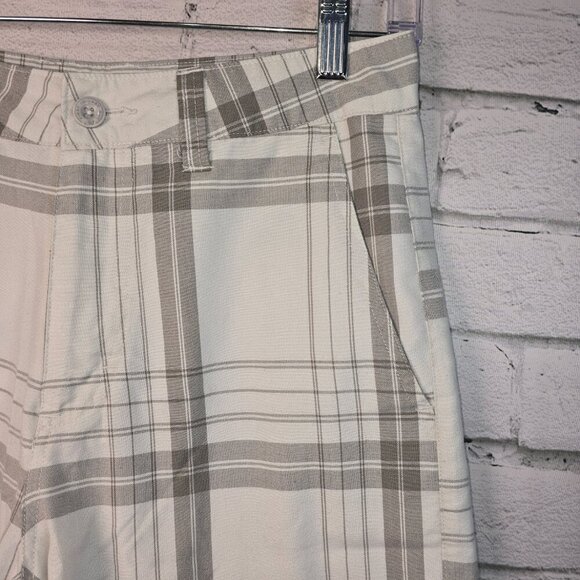 MENS O'NEILL PLAID SHORTS SIZE 28 CREAM AND GRAY GREAT CONDITION - Picture 7 of 7